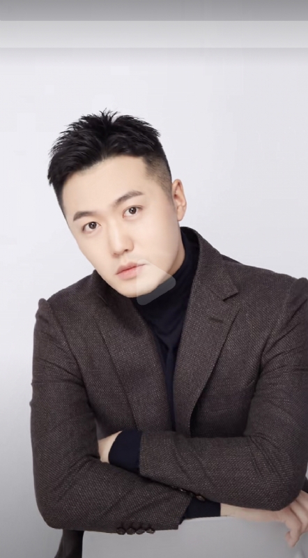 杨天枭的第一张照片--聊城相亲服务中心