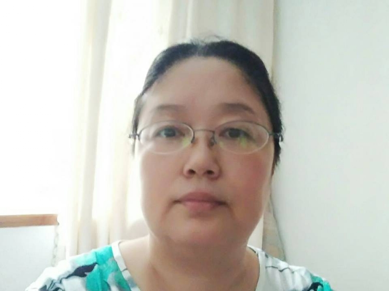 雨中漫步的第二张照片--聊城相亲服务中心