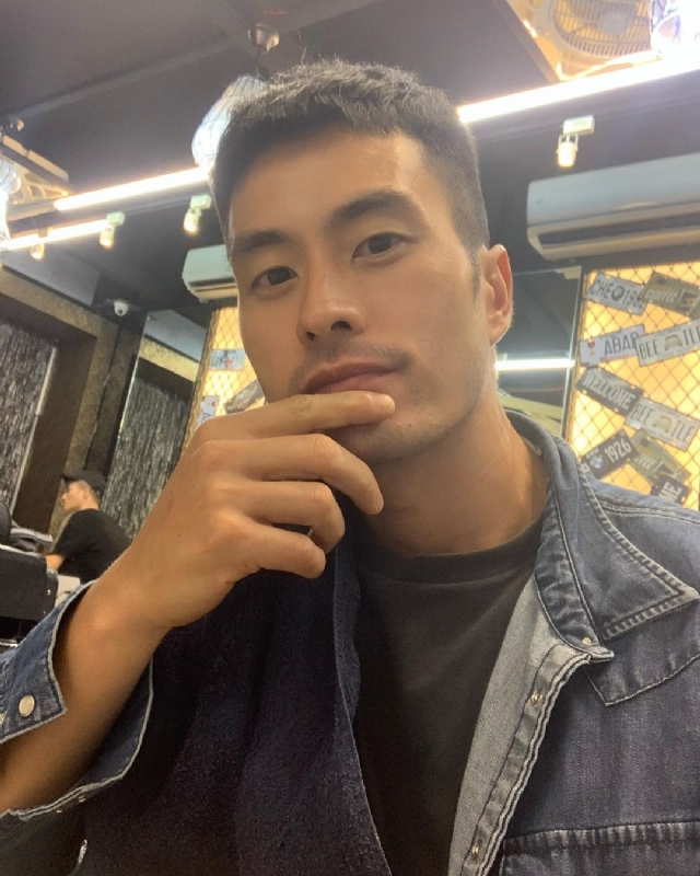 伟业强哥的第一张照片--聊城相亲服务中心