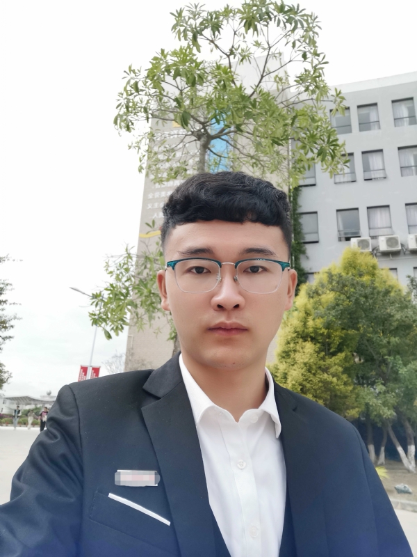 毓文的第三张照片--聊城相亲服务中心