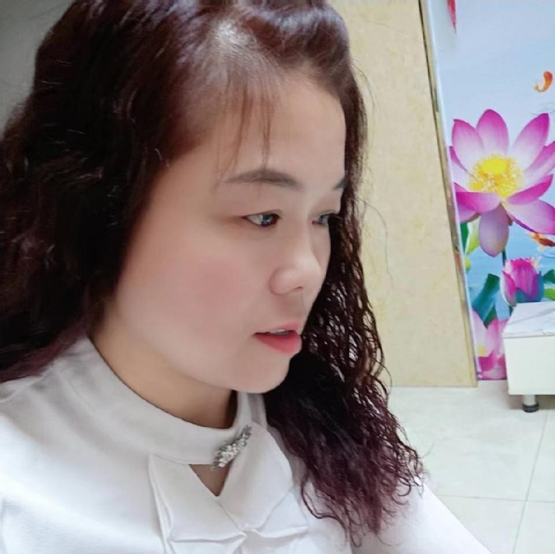 顾枸丽的第二张照片--聊城相亲服务中心
