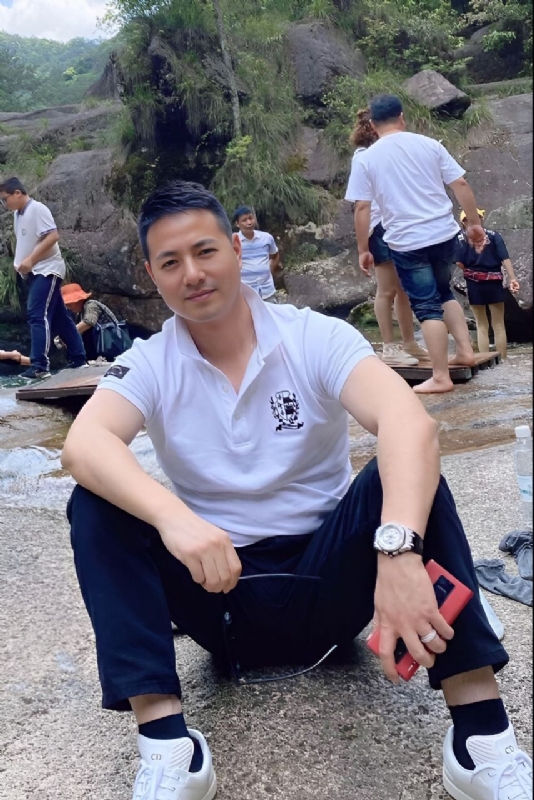 勿忘初心的第三张照片--聊城相亲服务中心