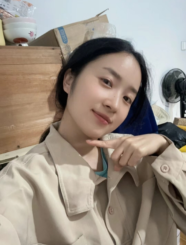 多喝热水的第二张照片--聊城相亲服务中心