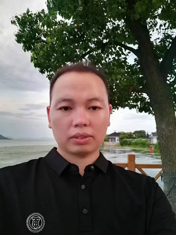 一起说晚安的第一张照片--聊城相亲服务中心