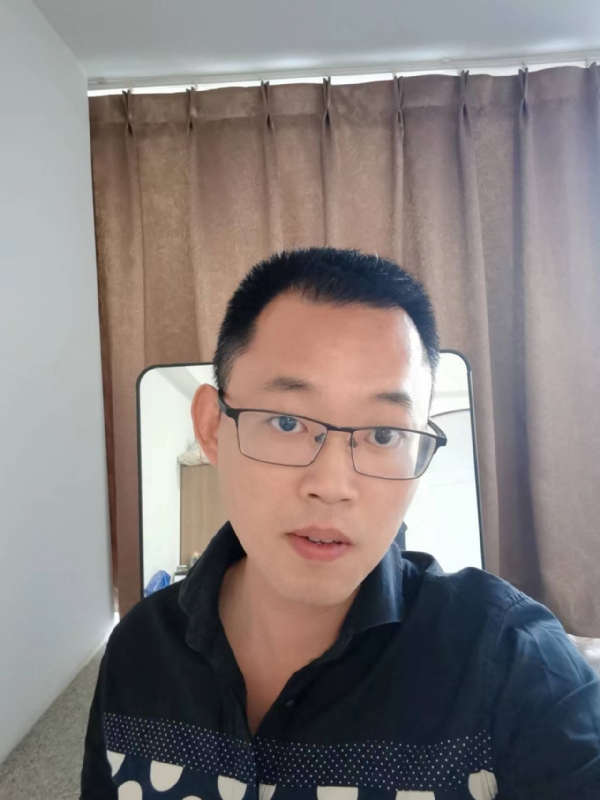 lips11的第一张照片--聊城相亲服务中心