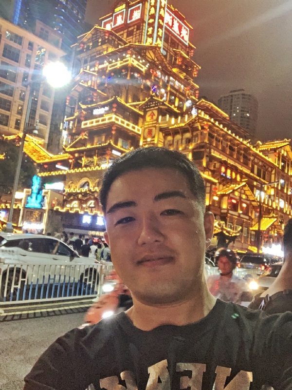 钢铁侠的第一张照片--聊城相亲服务中心