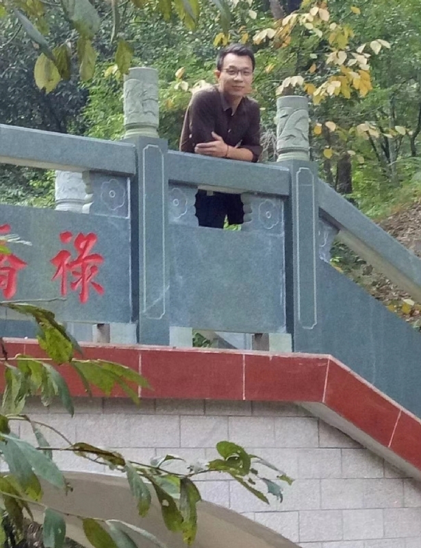 小茶的第二张照片--聊城相亲服务中心