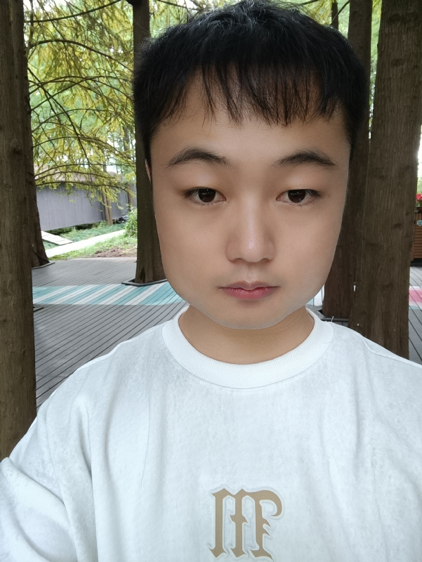 故人似的第一张照片--聊城相亲服务中心