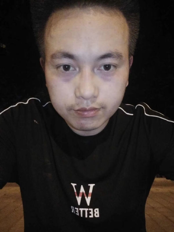 拓荒者的第一张照片--聊城相亲服务中心