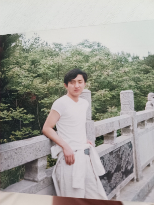 朱琦的第二张照片--聊城相亲服务中心