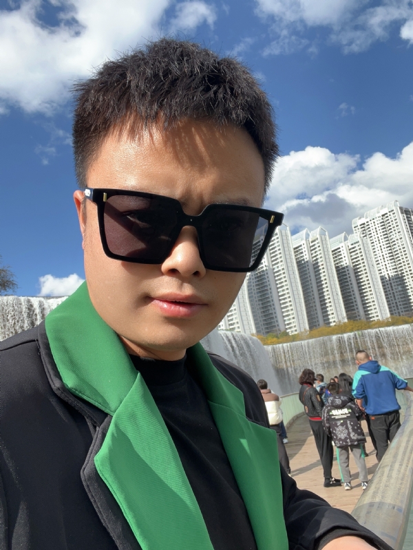 子阳的第一张照片--聊城相亲服务中心