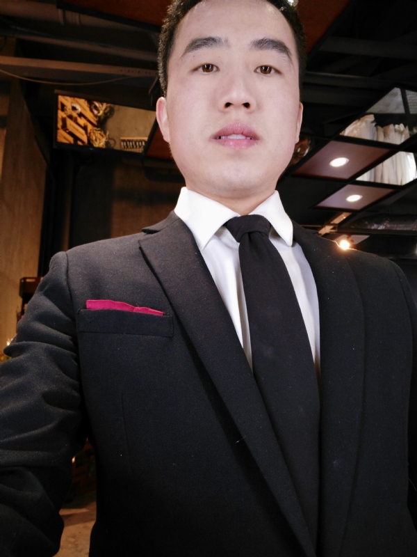 很差劲的第一张照片--聊城相亲服务中心