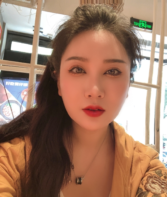 琳达的第二张照片--聊城相亲服务中心