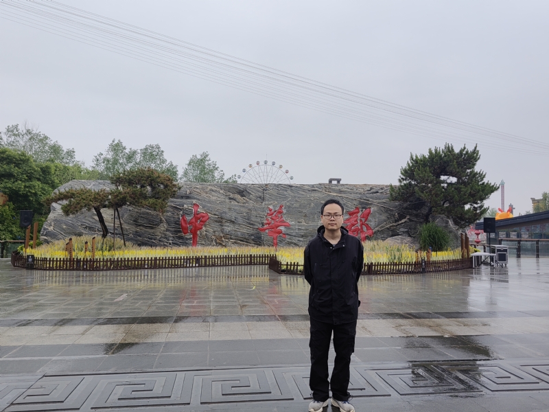 苏宾的第一张照片--聊城相亲服务中心