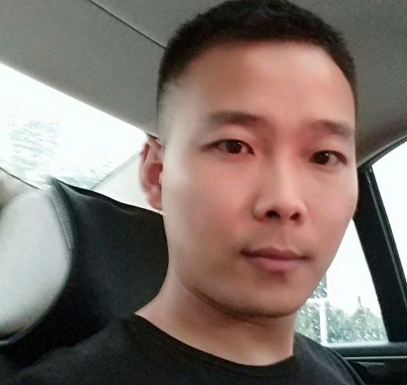 李先生的第二张照片--聊城相亲服务中心