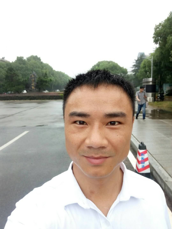 水木年华的第一张照片--聊城相亲服务中心
