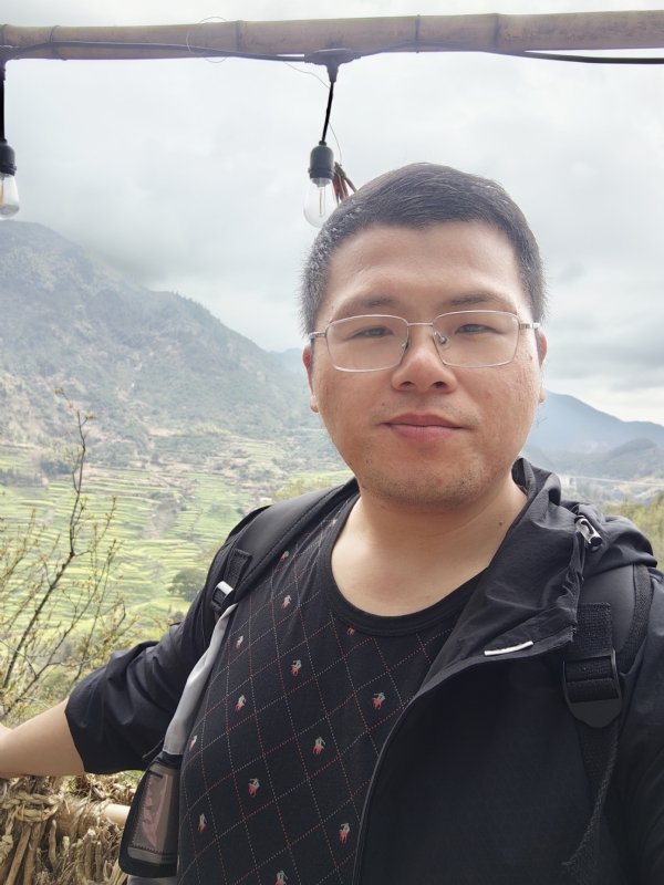 青山的第三张照片--聊城相亲服务中心
