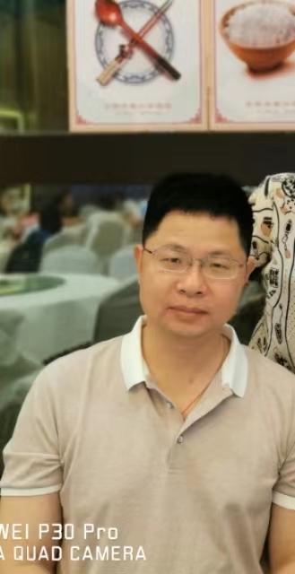 车che的第一张照片--聊城相亲服务中心