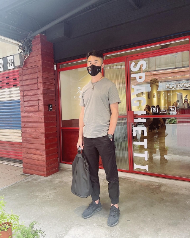 酒商安迪的第二张照片--聊城相亲服务中心