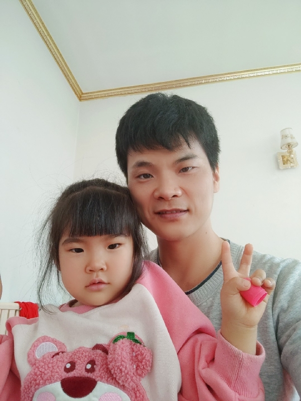 离异脱单的第一张照片--聊城相亲服务中心