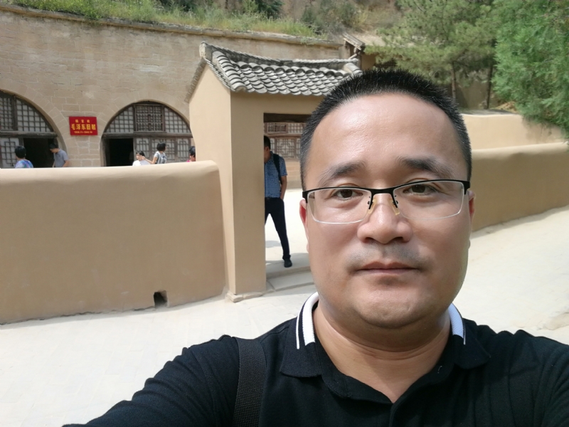 南阳农夫的第一张照片--聊城相亲服务中心