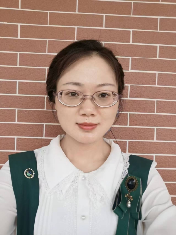 Lily的第一张照片--聊城相亲服务中心