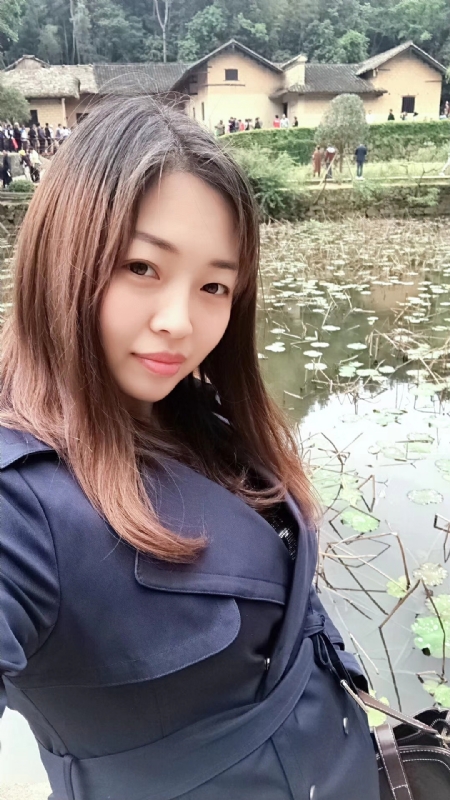 百合的第一张照片--聊城相亲服务中心