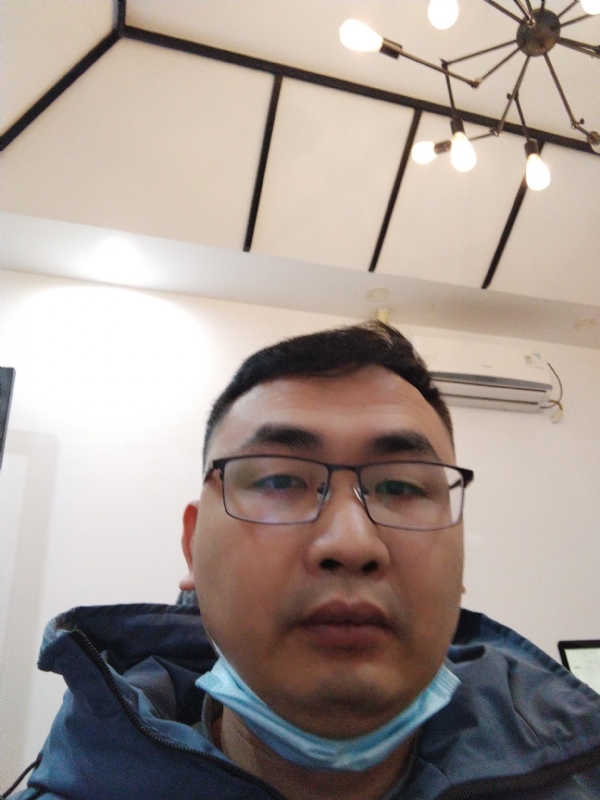 右手年华的第一张照片--聊城相亲服务中心