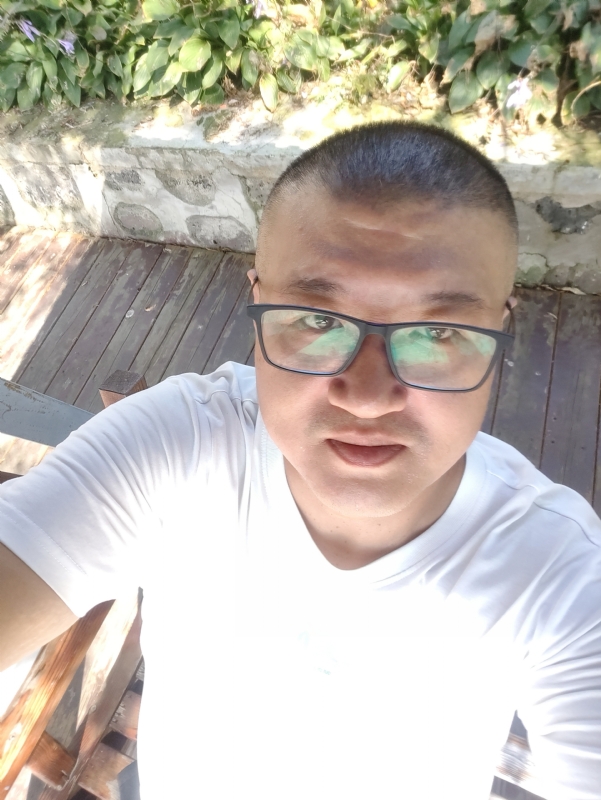 羊十八的第一张照片--聊城相亲服务中心