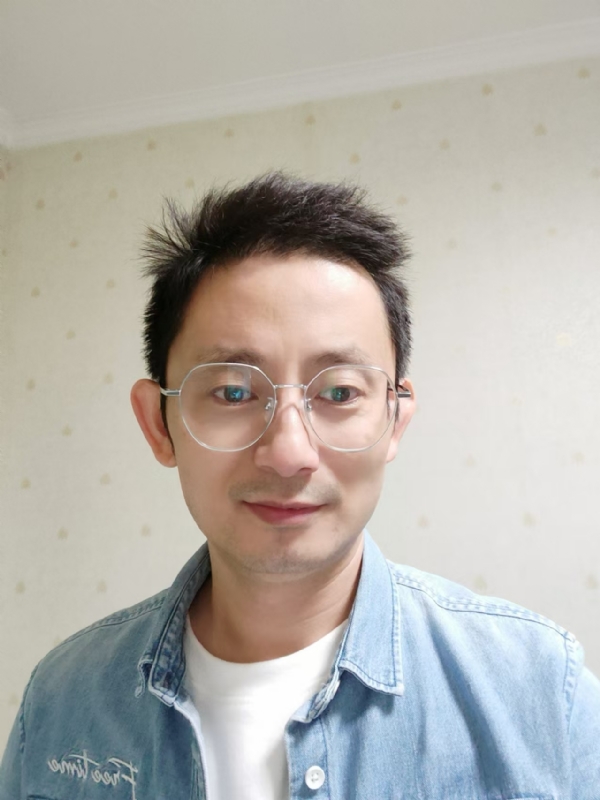 飘逸的第二张照片--聊城相亲服务中心