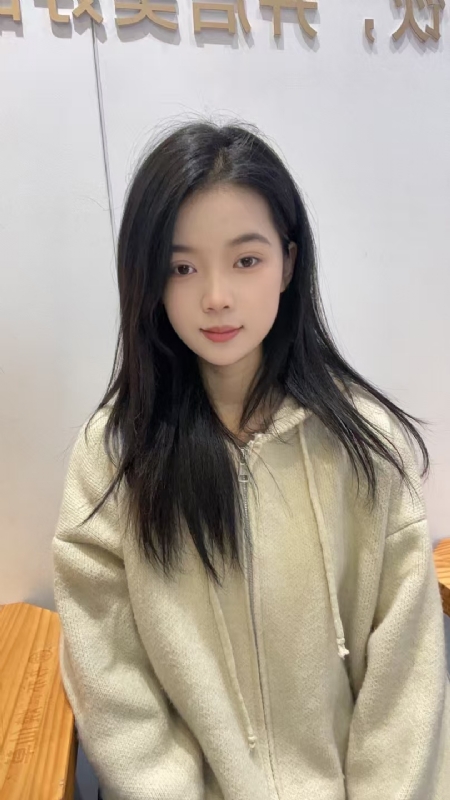 草莓奶昔的第一张照片--聊城相亲服务中心
