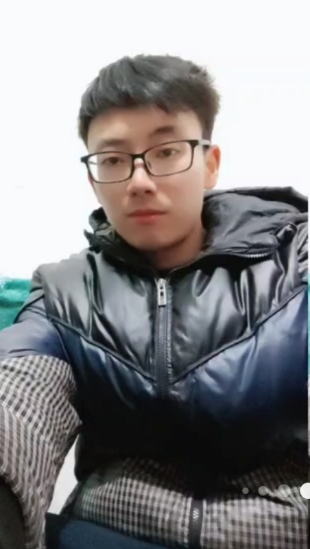 吐泡泡的小鱼的第一张照片--聊城相亲服务中心