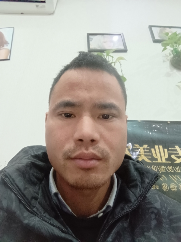 liuliyong的第一张照片--聊城相亲服务中心