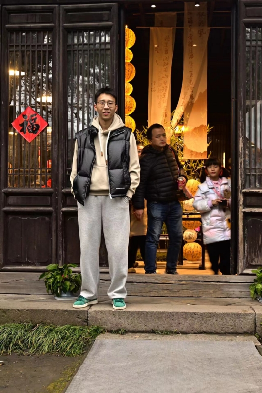 浦江小后生的第一张照片--聊城相亲服务中心
