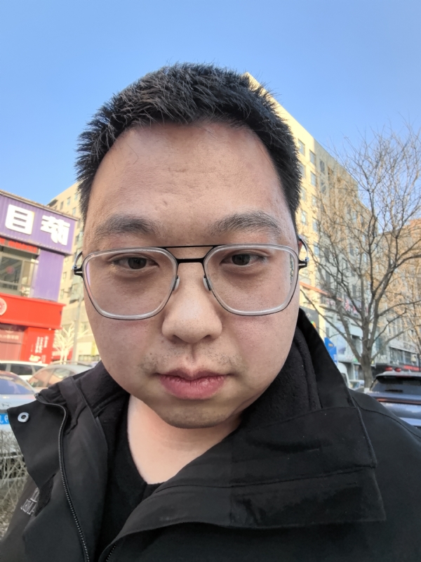 宋哲的第一张照片--聊城相亲服务中心