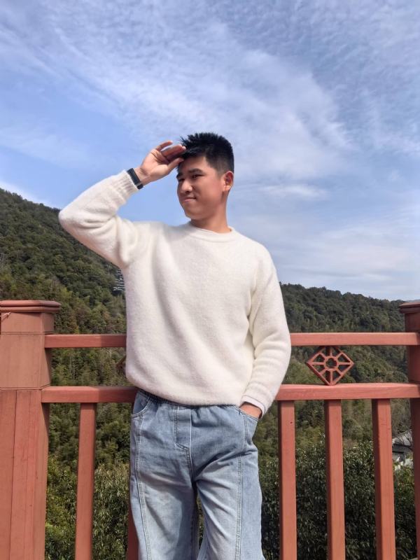 颜SEME的第一张照片--聊城相亲服务中心