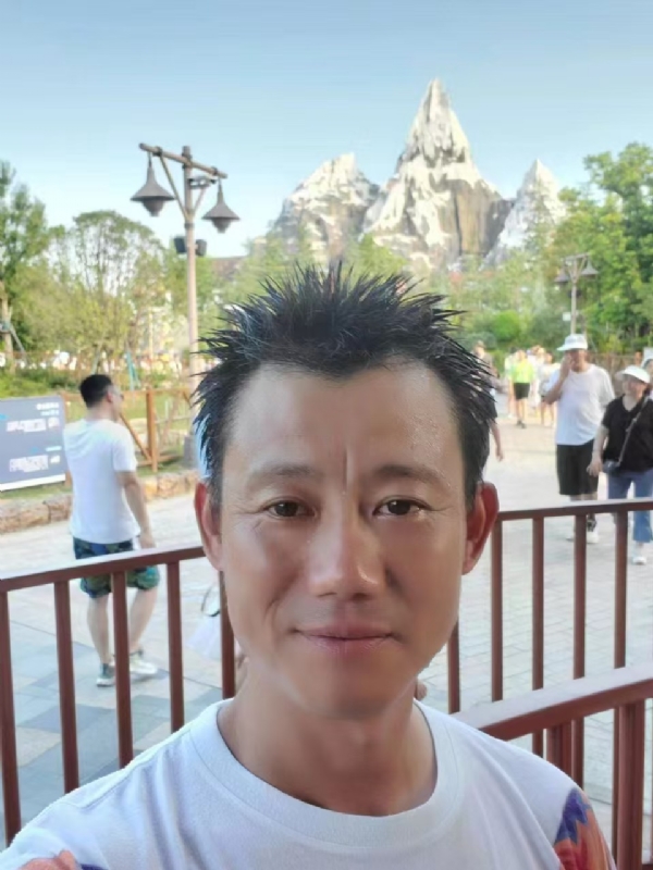 艾氏涂料博的第一张照片--聊城相亲服务中心