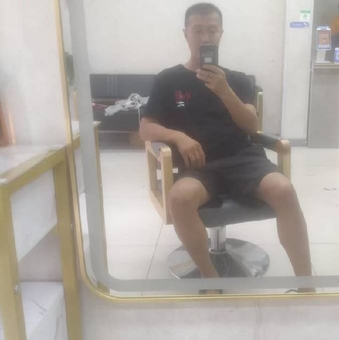 闫杰的第一张照片--聊城相亲服务中心