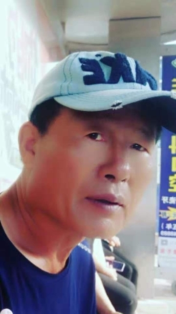 崔平的第二张照片--聊城相亲服务中心