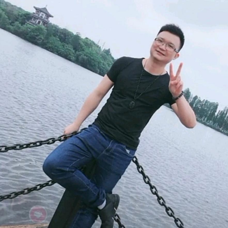 lg营的第一张照片--聊城相亲服务中心