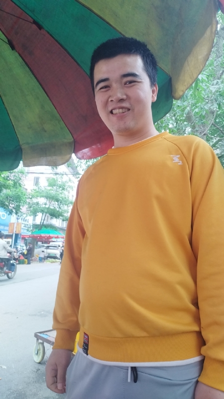 海中寻花柳的第一张照片--聊城相亲服务中心