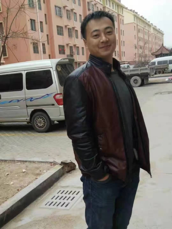 云淡风轻的第一张照片--聊城相亲服务中心