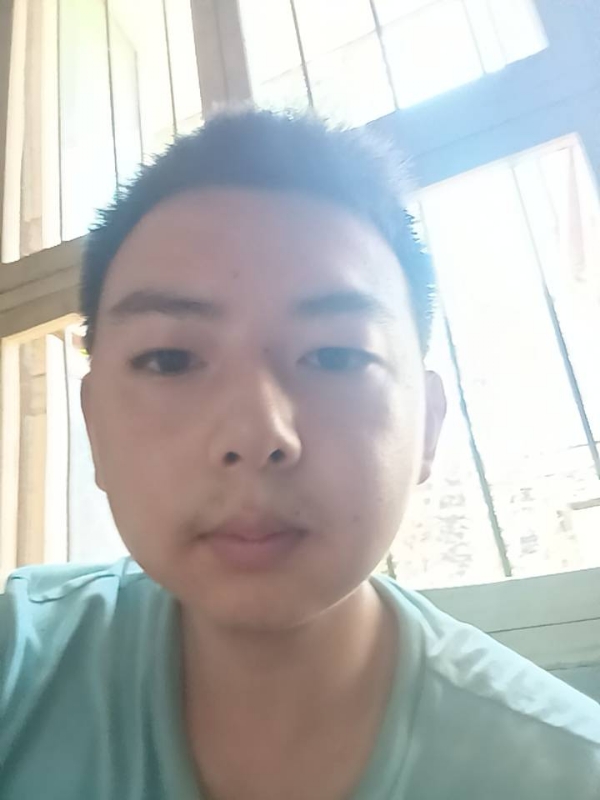 小黄的第二张照片--聊城相亲服务中心