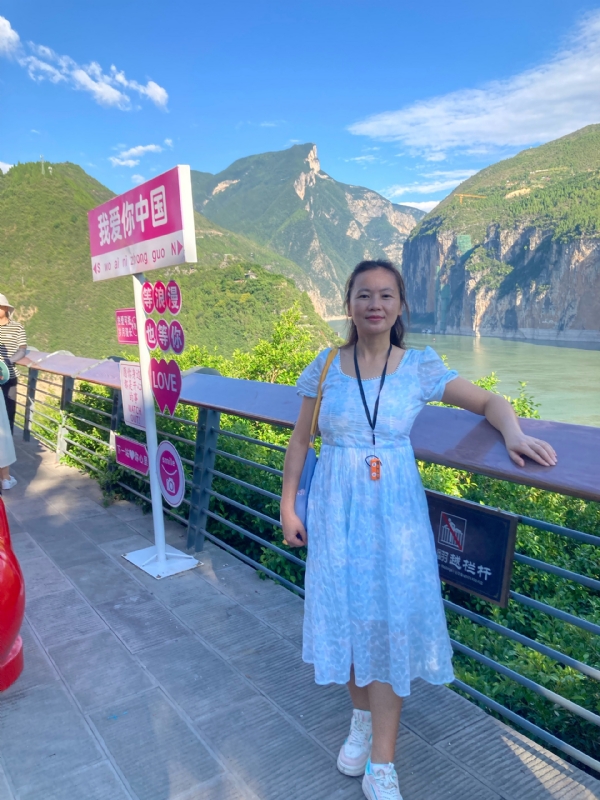君81的第三张照片--聊城相亲服务中心