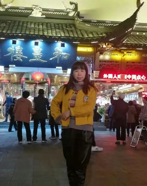 君倩的第三张照片--聊城相亲服务中心