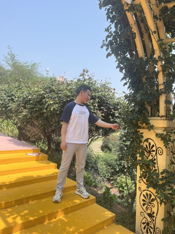 罗湘的第一张照片--聊城相亲服务中心