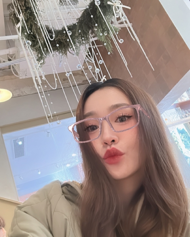 Claire的第二张照片--聊城相亲服务中心