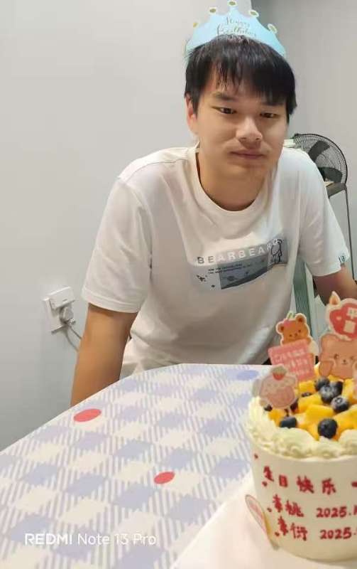 yan的第一张照片--聊城相亲服务中心