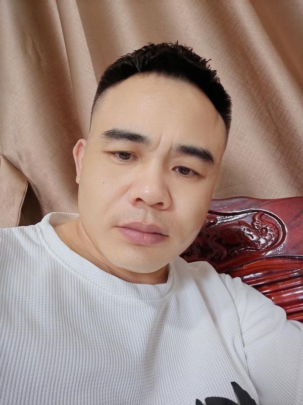 下一站的我的第一张照片--聊城相亲服务中心