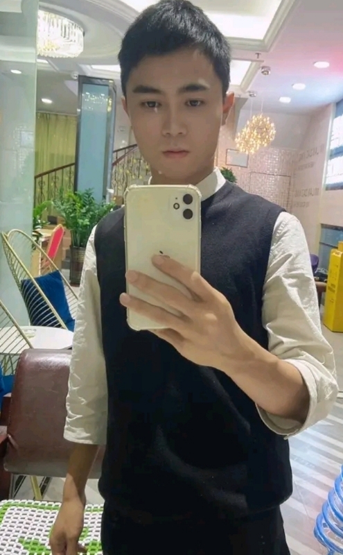 小叶的第一张照片--聊城相亲服务中心